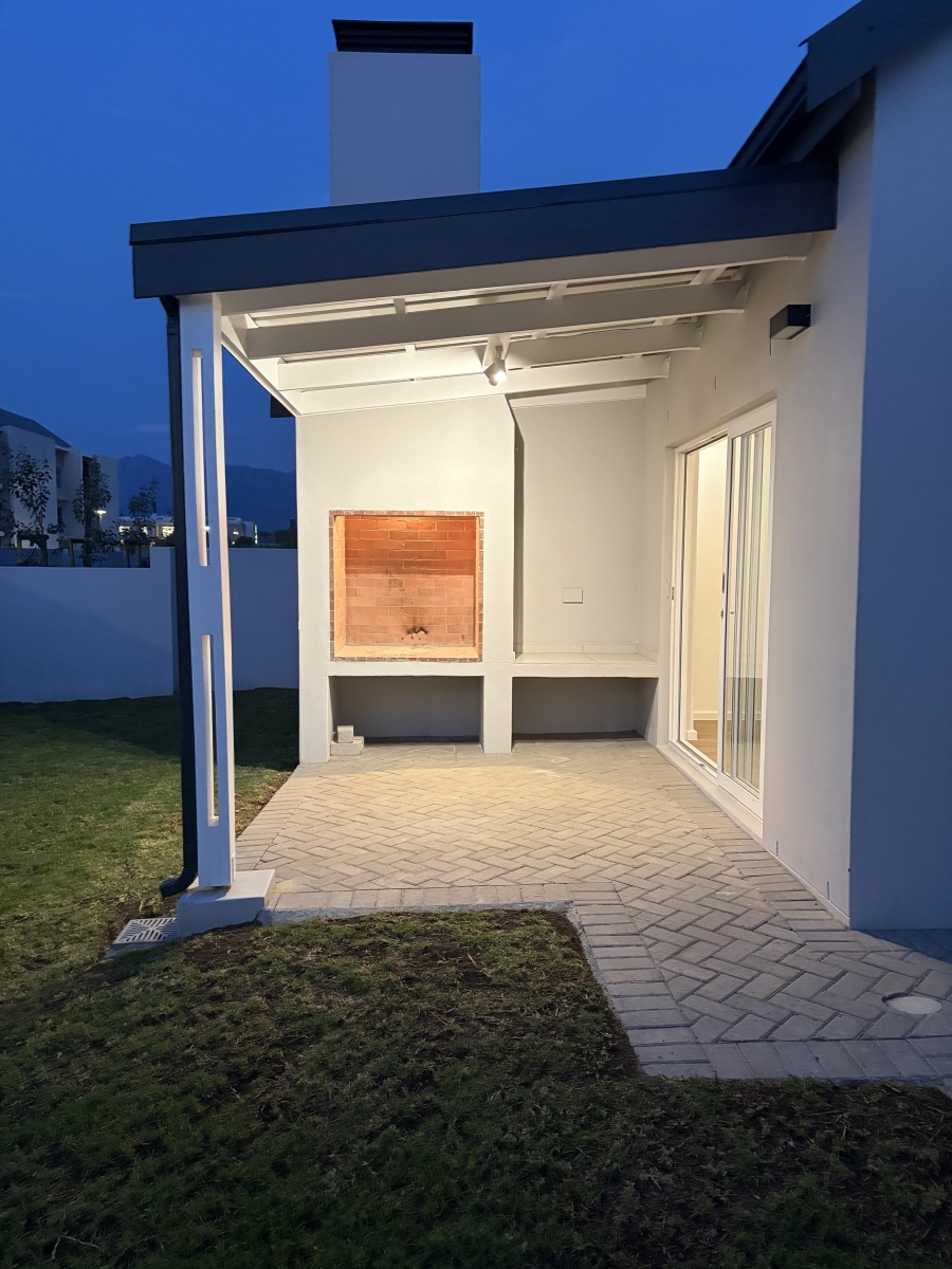 To Let 2 Bedroom Property for Rent in Klein Parys Western Cape